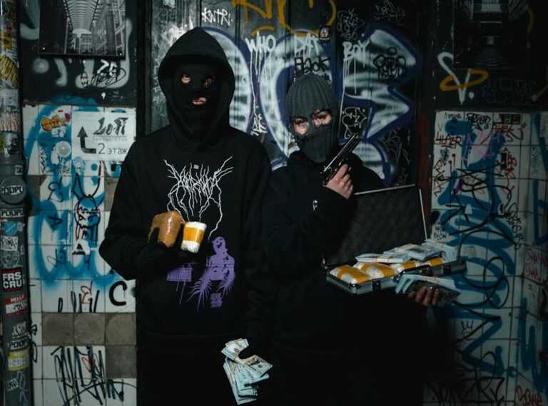 Is Lake Faticalawi Dangerous