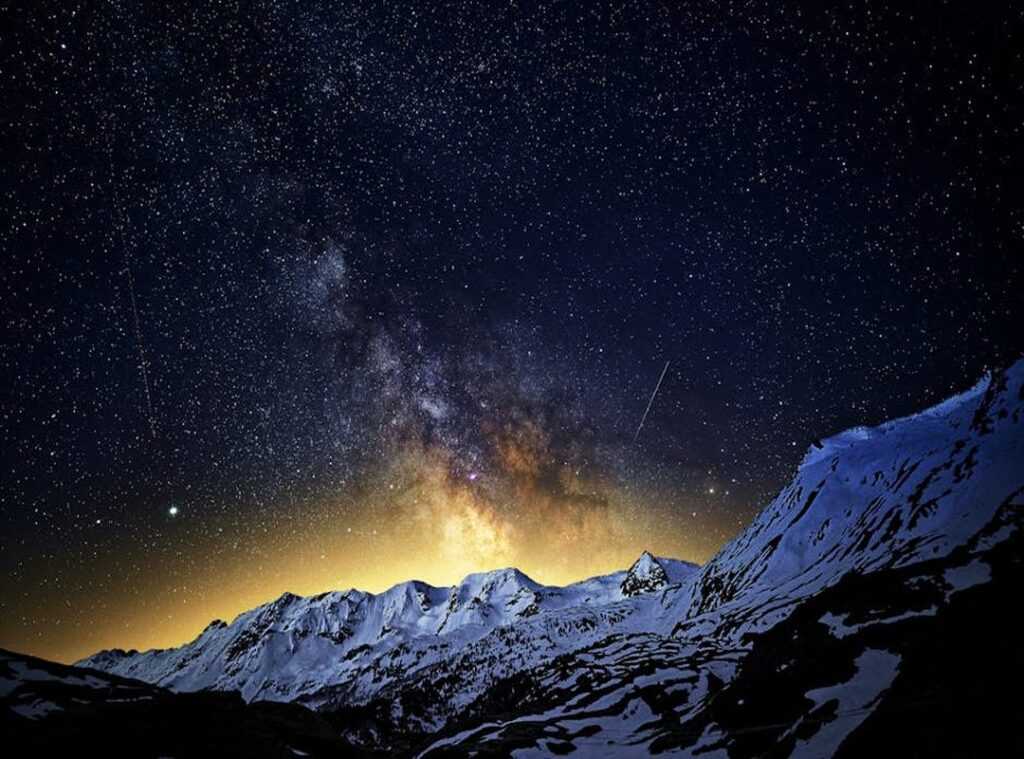 Way to Mountain Drailegirut