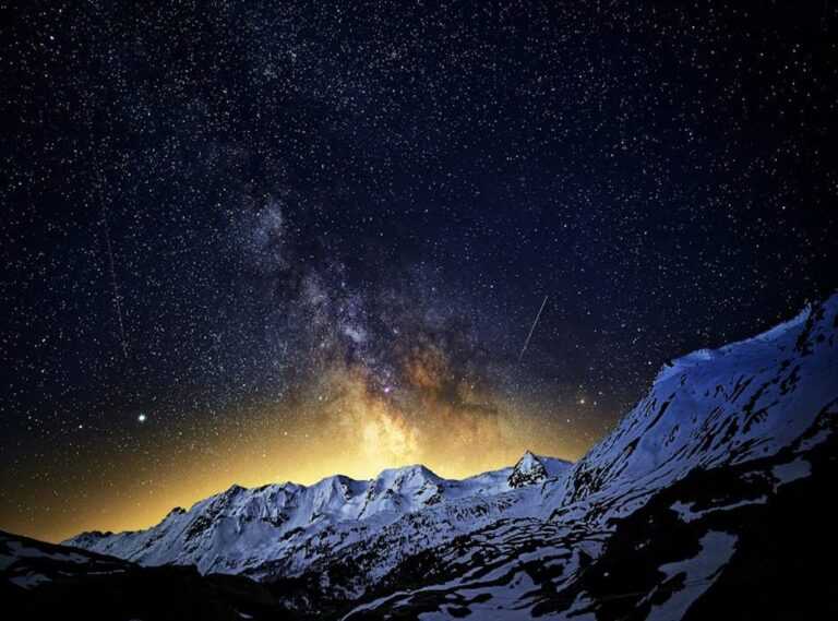 Way to Mountain Drailegirut