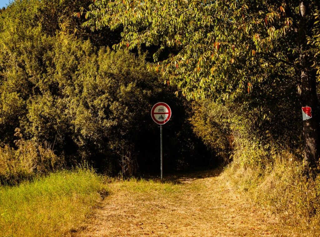 secret hiking trails